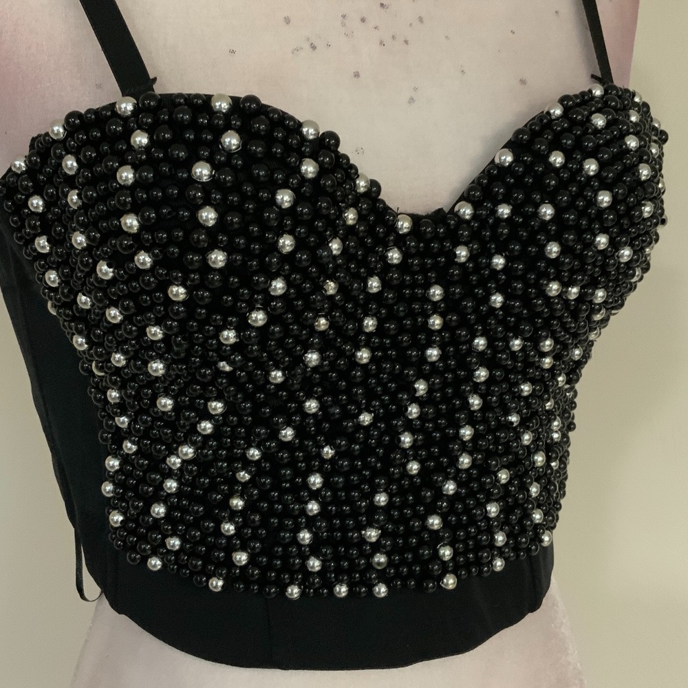 Beaded  formal crop
